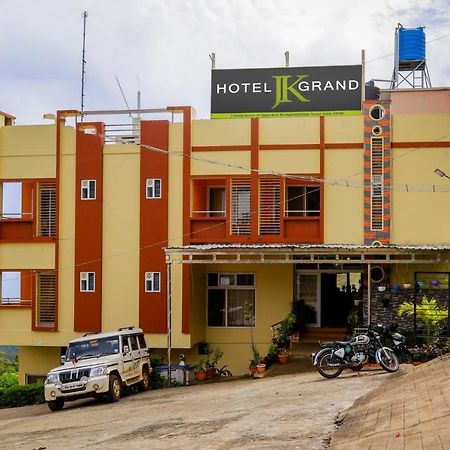 Hotel Jk Grand Yercaud Bagian luar foto