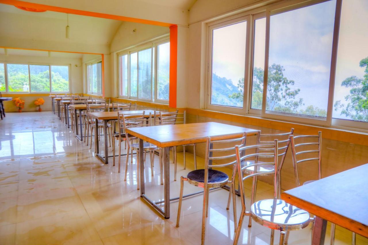 Hotel Jk Grand Yercaud Bagian luar foto