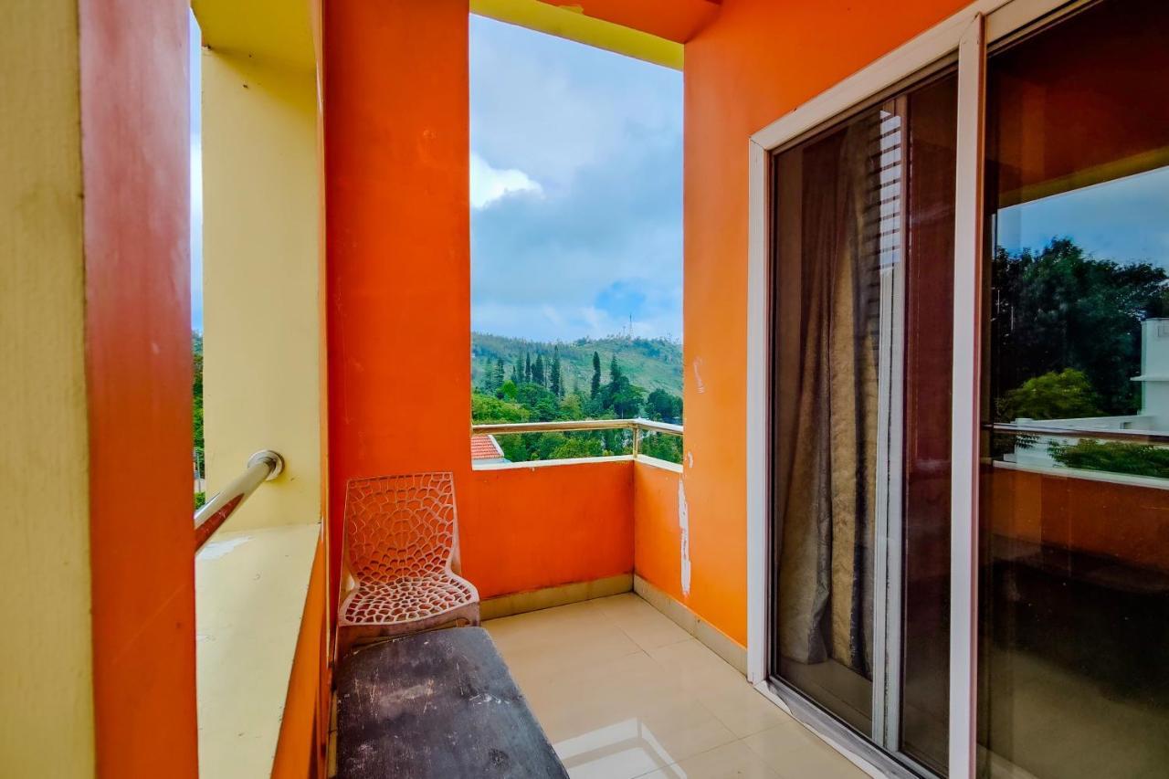 Hotel Jk Grand Yercaud Bagian luar foto